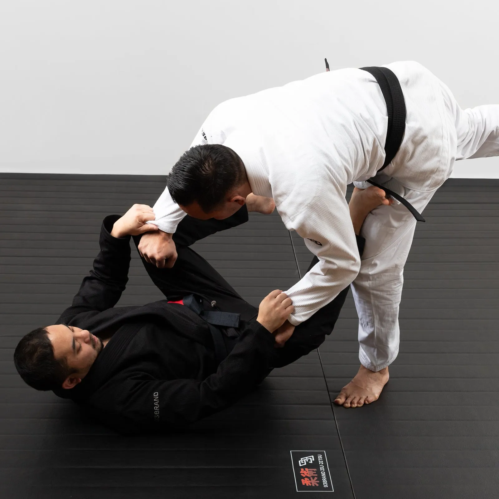 93brand FLOW Roll-Out Grappling Mats