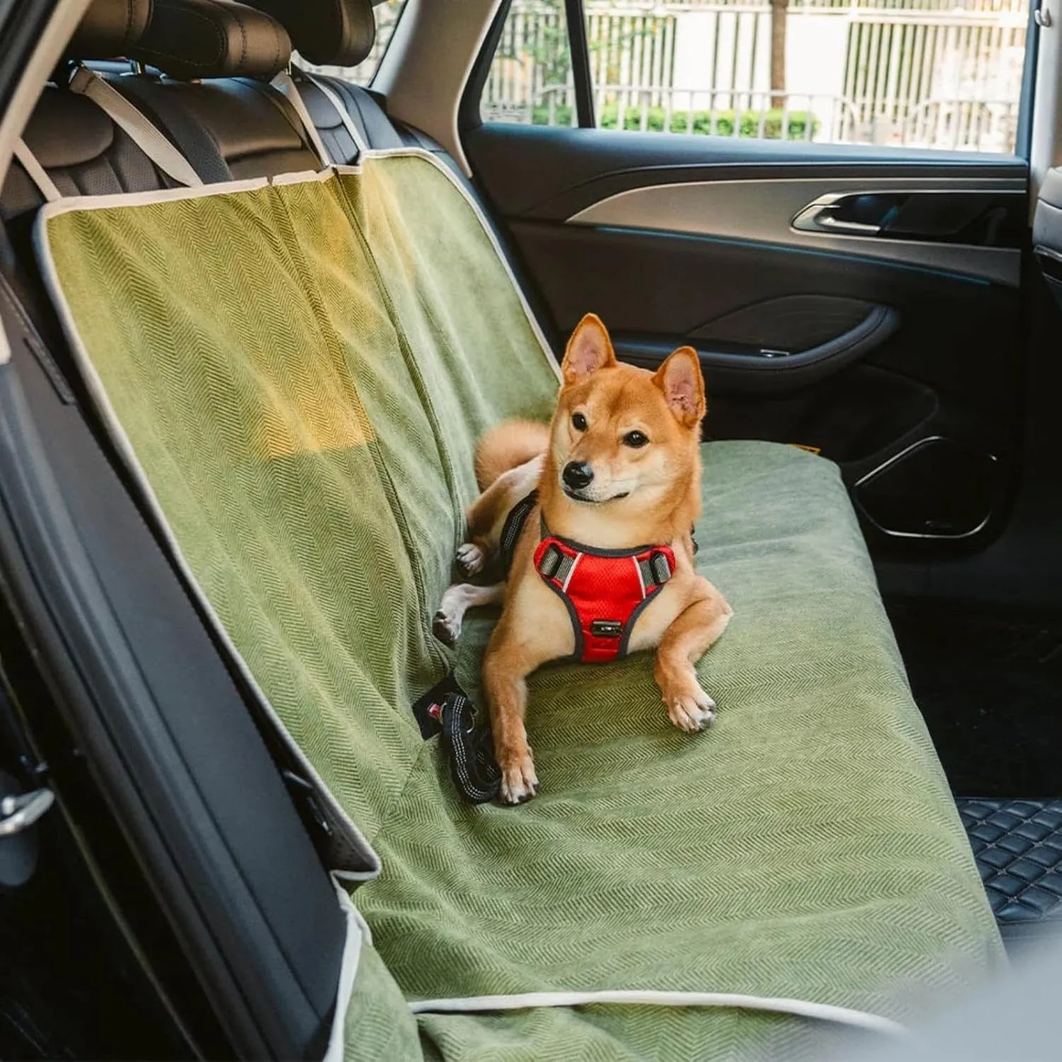 FUNNY FUZZY Dog Car Seat Cover for Back Seat, Waterproof, Scratchproof Car Seat Protector for Dogs Nonslip, Dog Back Seat Covers for Cars, Trucks and SUVs, Back Seat(18.1''W x 53''L22" H)