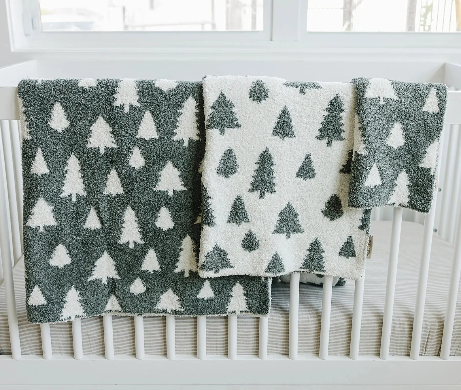 Mebie Baby - Plush Blanket in Pines (3 sizes available)